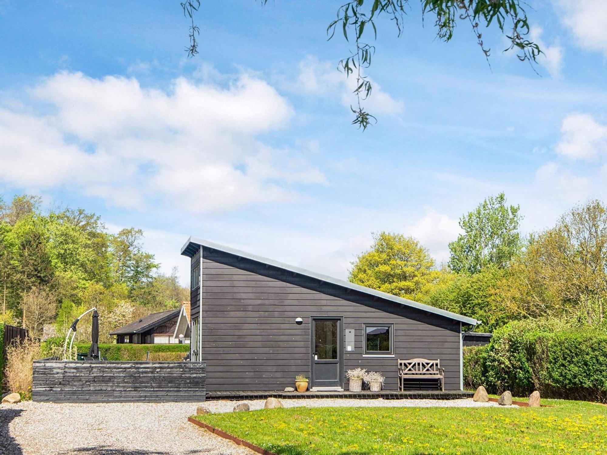 6 Person Holiday Home In Bjert Sønder Bjert Exterior foto